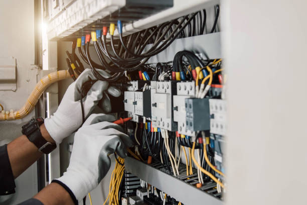 Best Licensed Electrician  in Lakeport, TX